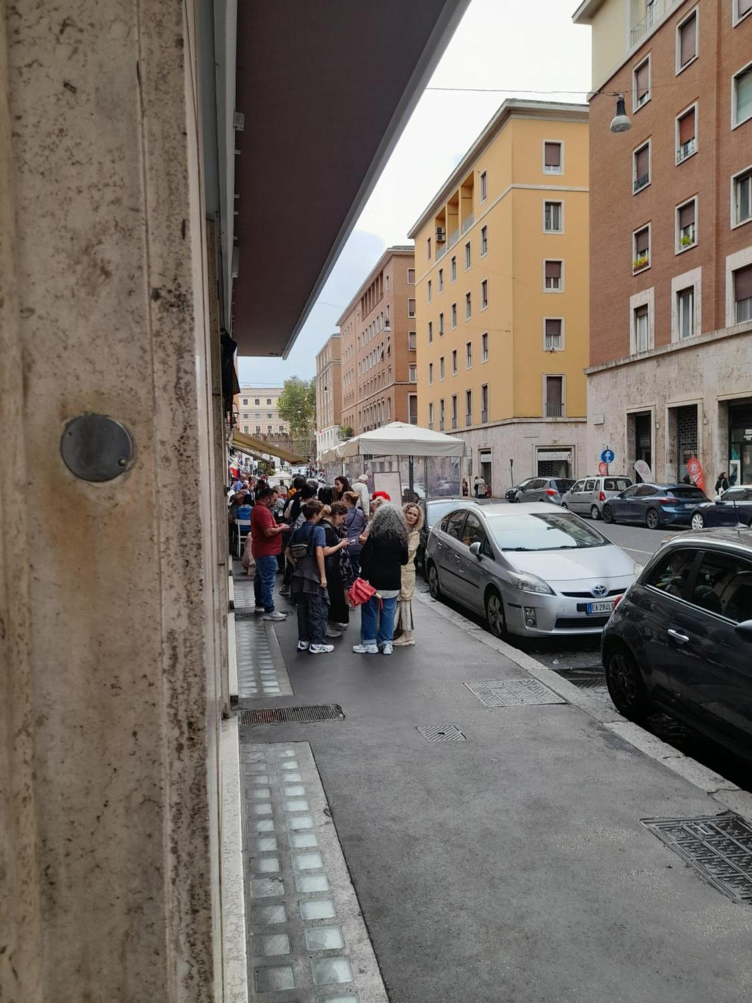 Vicino Alla Metropolitana Appartamento *